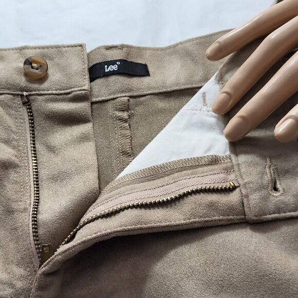 Lee, Not Worn, Swede Tan Pants, Size 12M - Picture 3 of 8